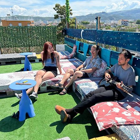 Pinegroove Hostel Vlora Екстер'єр фото