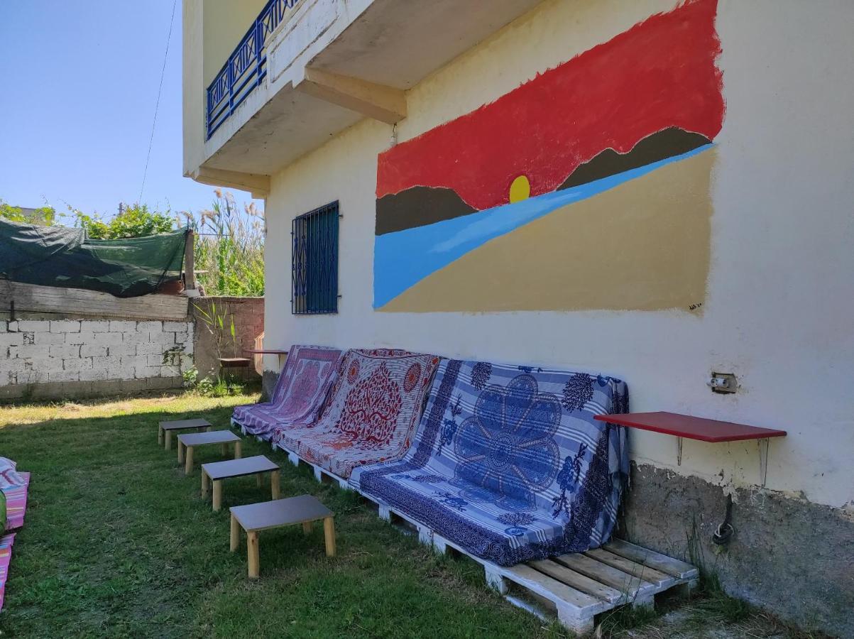 Pinegroove Hostel Vlora Екстер'єр фото