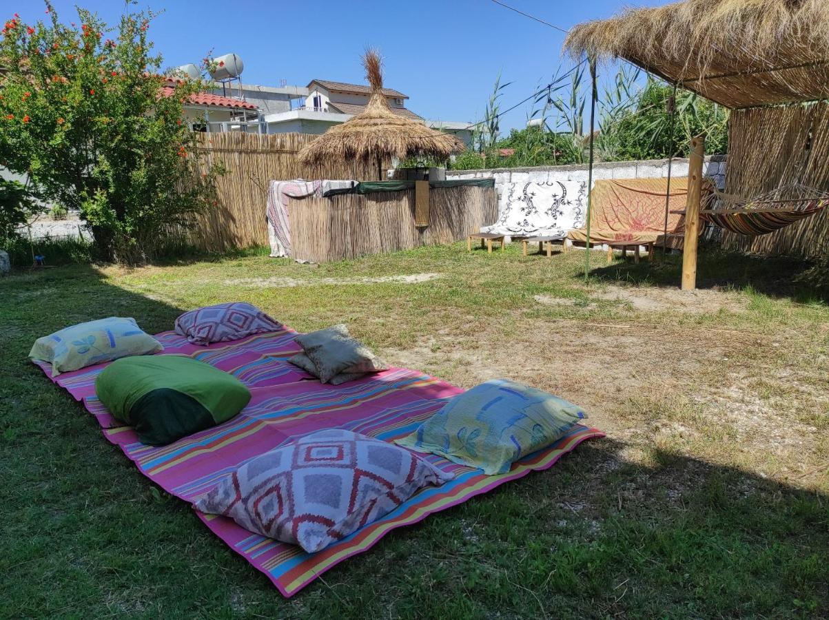 Pinegroove Hostel Vlora Екстер'єр фото